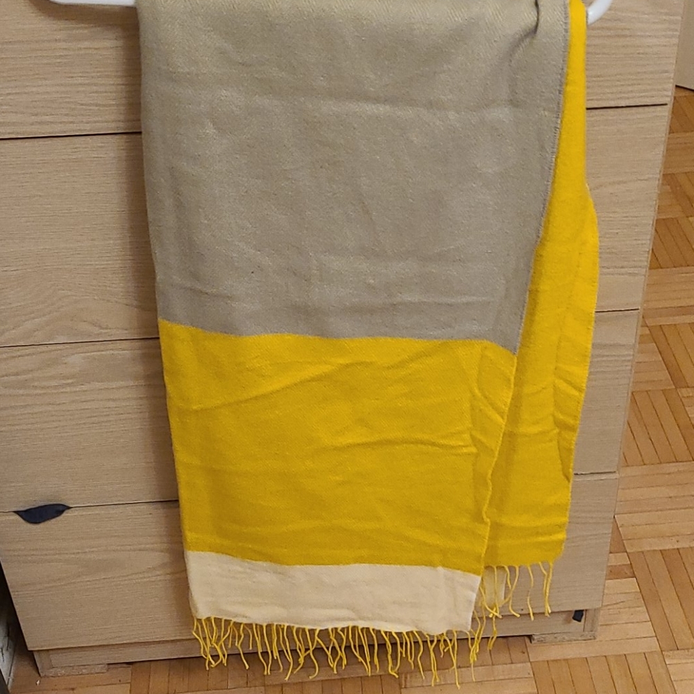 Scarf - Picture 3 of 3